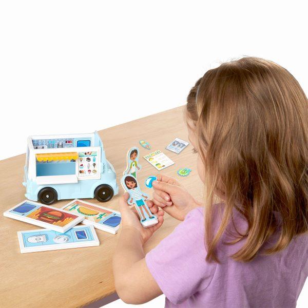 Set de joaca magnetic Food Truck, Melissa & Doug - imagine 3