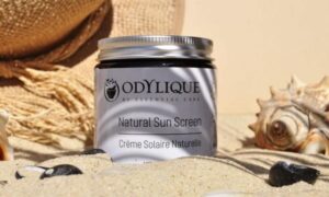 2800 crema bio protectie solara spf 30 cu musetel zinc si unt de shea pt piele sensibila odylique 50ml