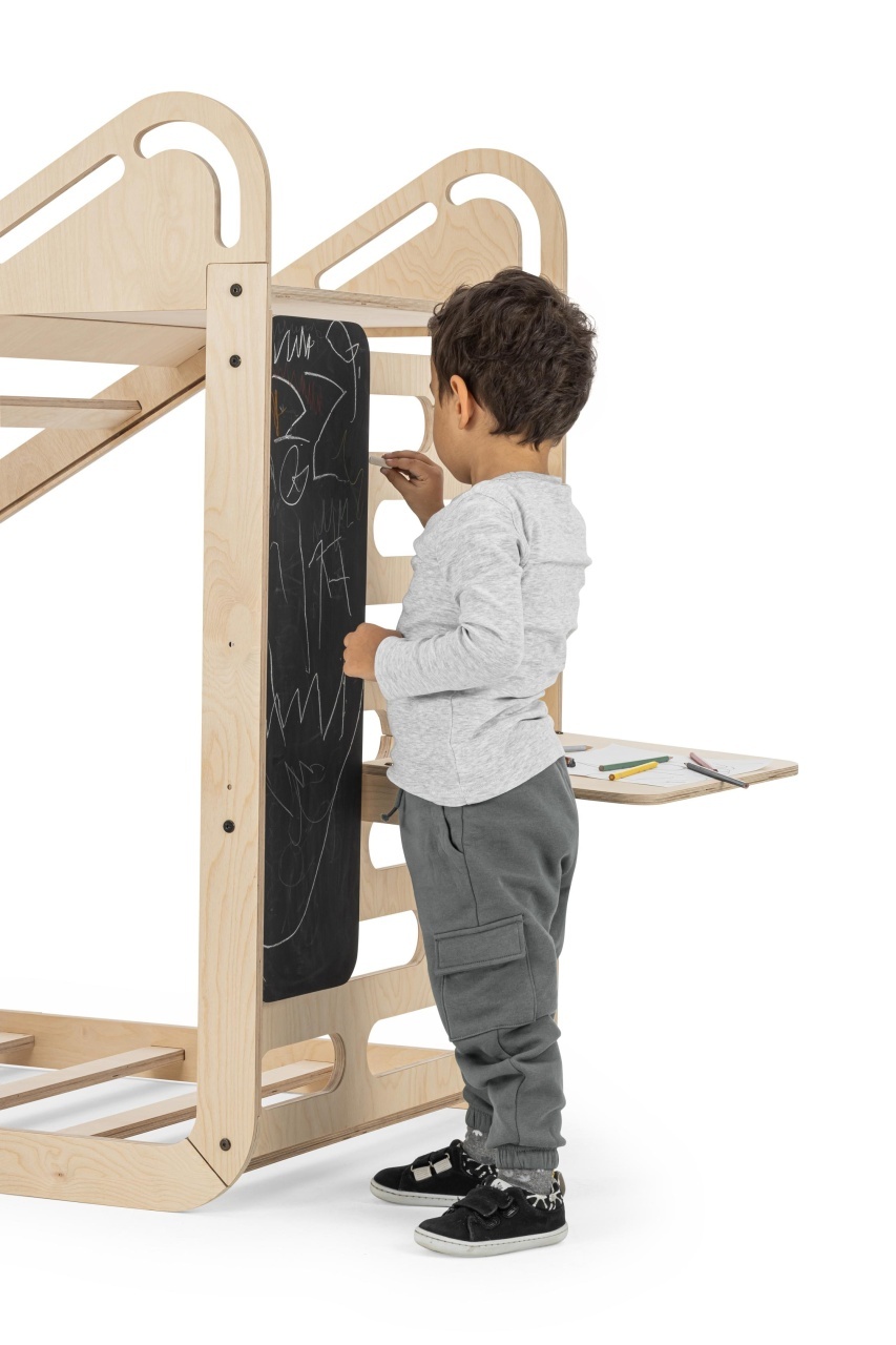 Pat Montessori din lemn MiniSleepy MamaToyz, cu tobogan, tabla de scris, masuta si leagan, Natur - imagine 6